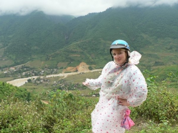 I Traveled to 10 Countries in 3 Months — My Biggest Regrets - Featured Image