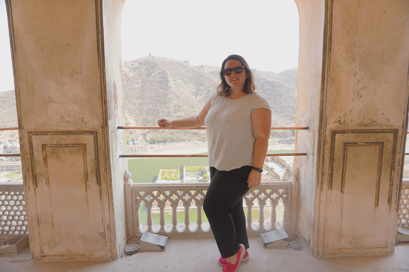 Bethaney at the Amber Fort in Jaipur, India
