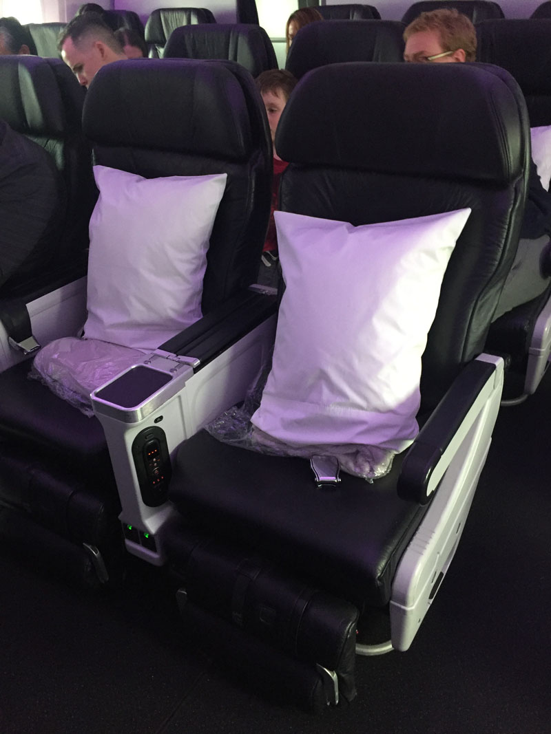 Air NZ Premium Economy seats review